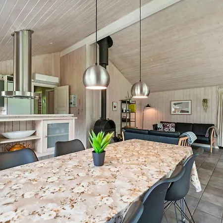 Holiday home Jette *