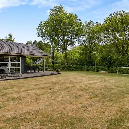 Jette - 30km From The Sea By Interhome *